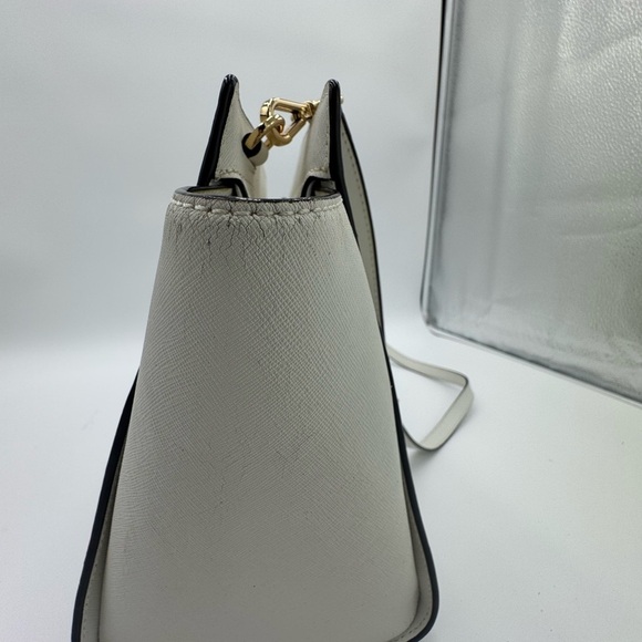 Michael by Michael kors Selma Optic White
Leather Satchel 2 Way Bag + Dust Bag - Picture 9 of 17